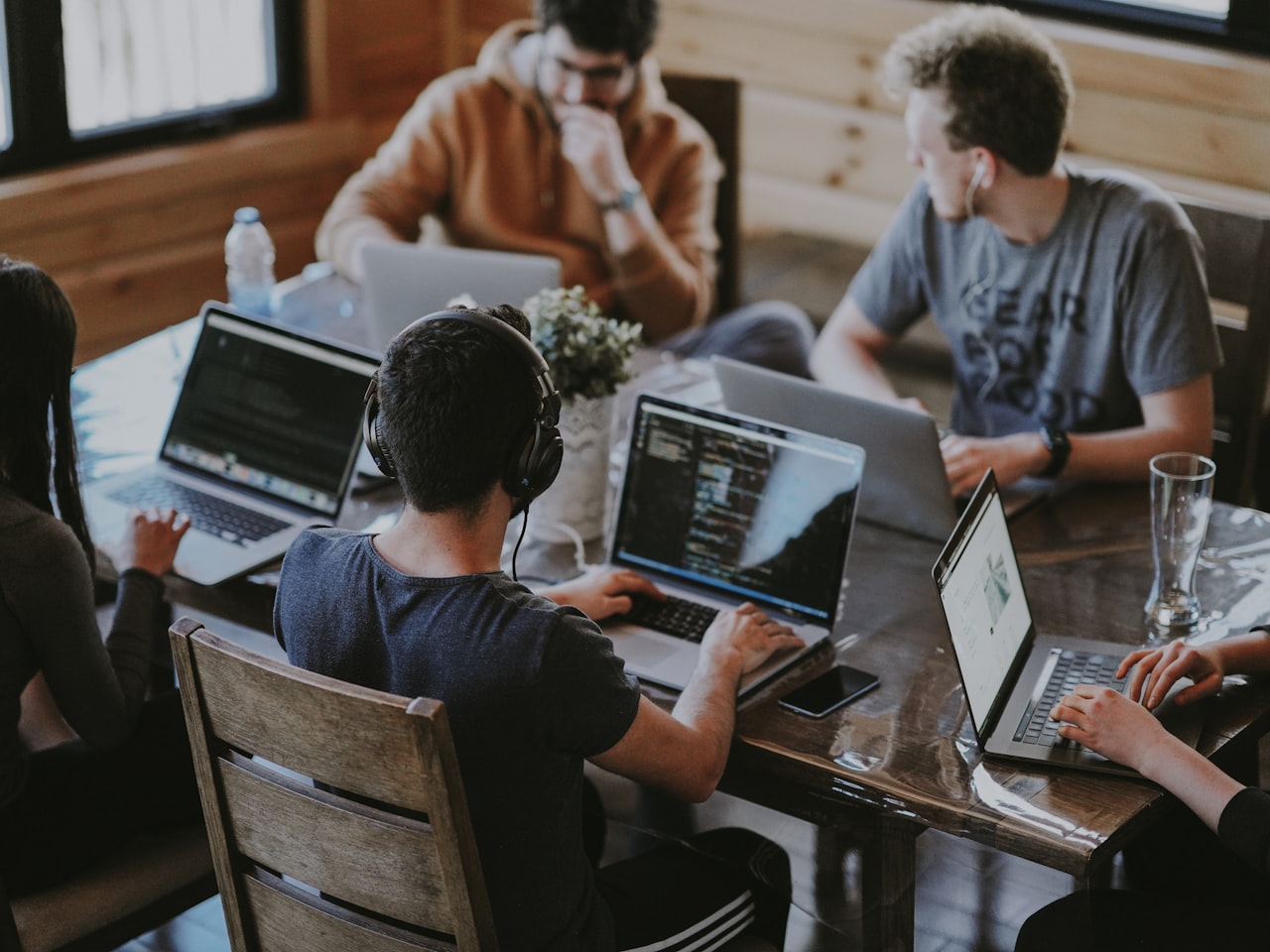 A growing freelance business with organized project management and a small professional team
